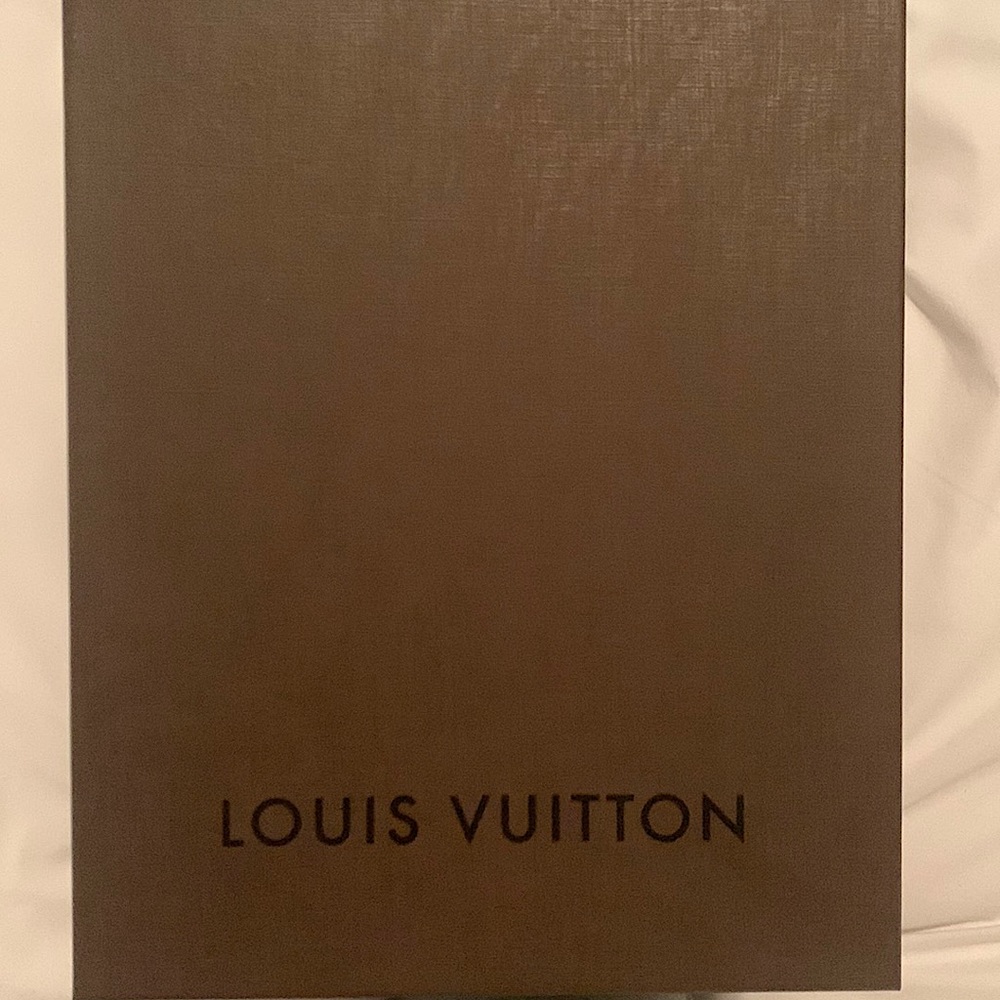 LOUIS VUITTON
Empreinte Speedy Bandouliere 25 Dune - Picture 4 of 8